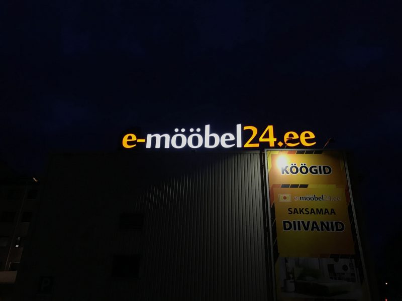 daynightChannelLetters