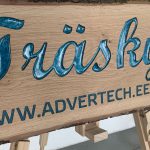 Maja nimeplaat, täidetud vaigukomponendiga