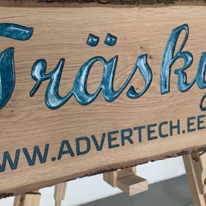 Maja nimeplaat, täidetud vaigukomponendiga