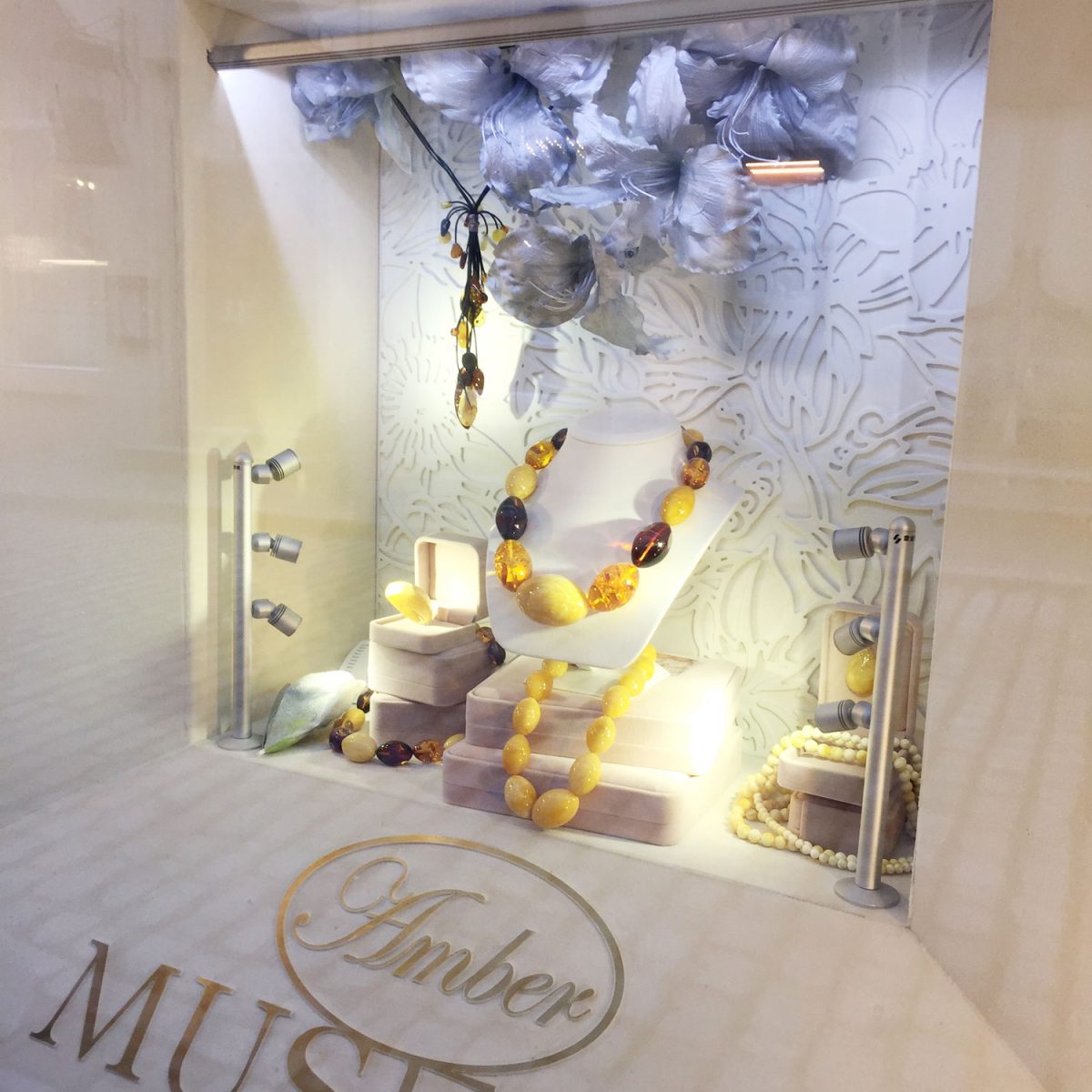 Demini-Museum-stand Demini-Museum-stand