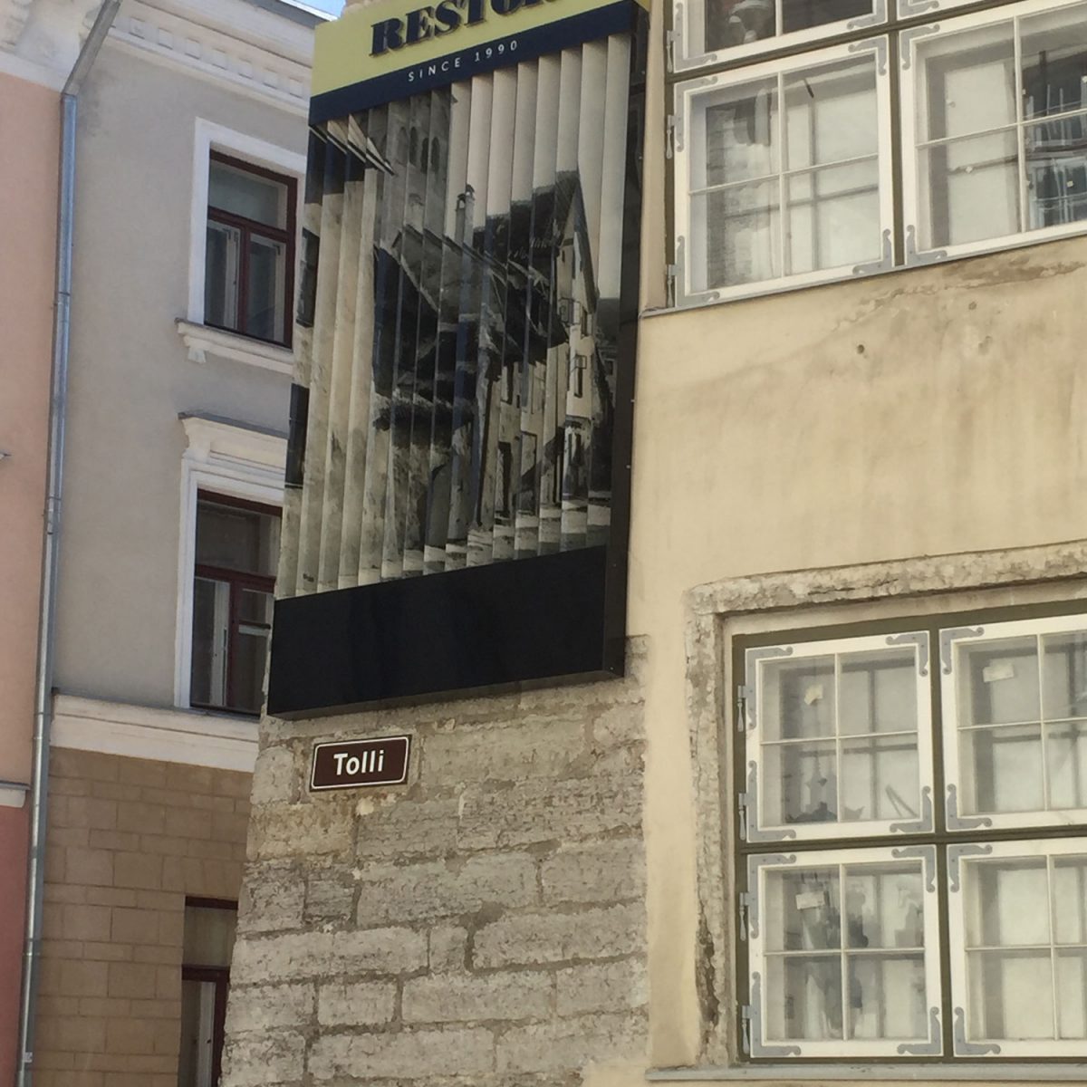 Restor-right-side Restor-right-side